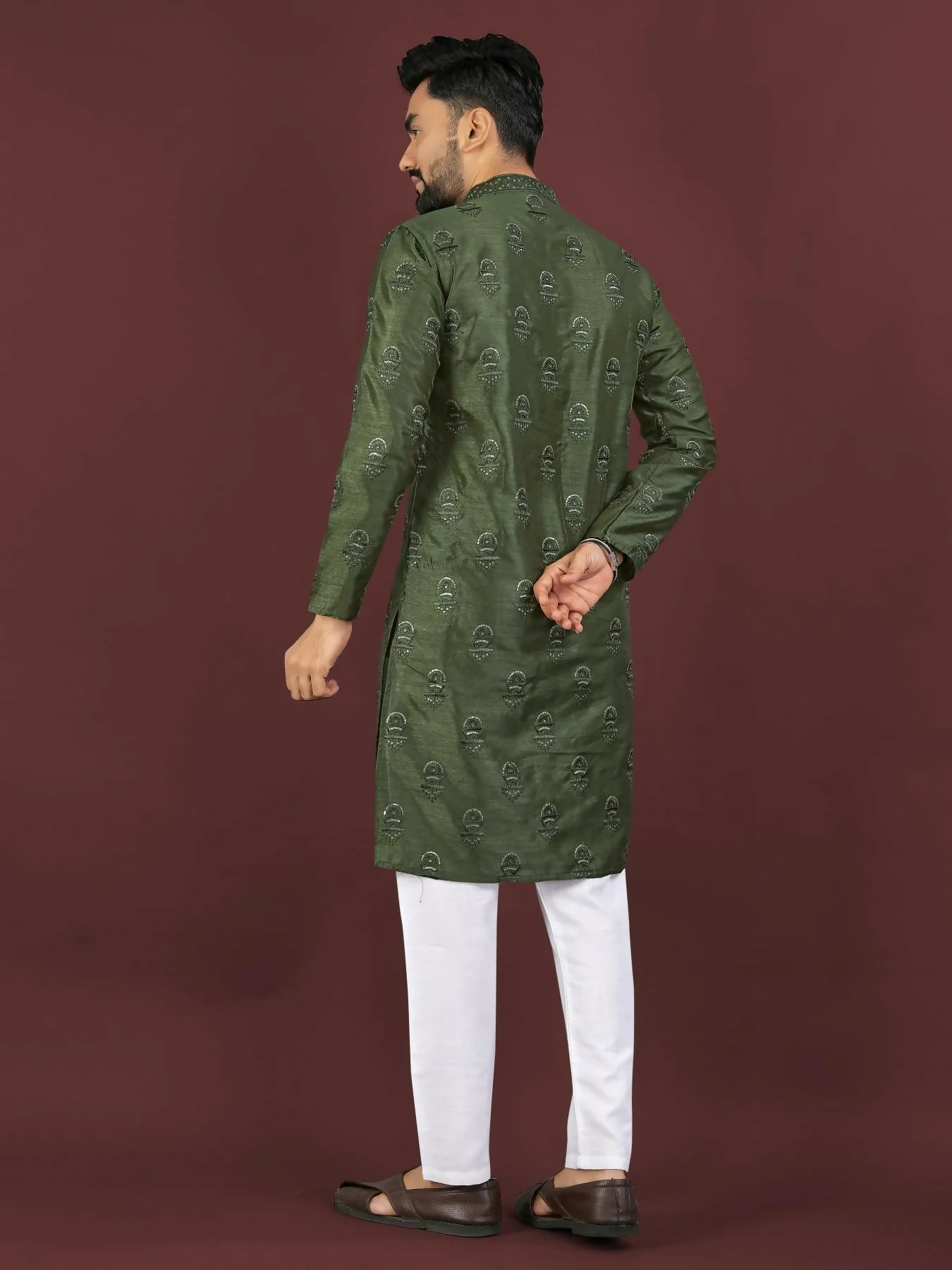 Anaita Green Embroidered Silk Straight Kurta - Image 3