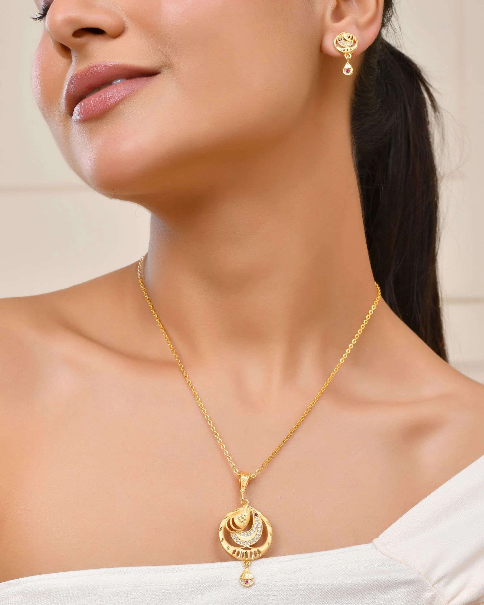 Jewels Nest Gold-Plated Crescent Motif Pendant Necklace Set With Matching Earrings For Women - Image 3