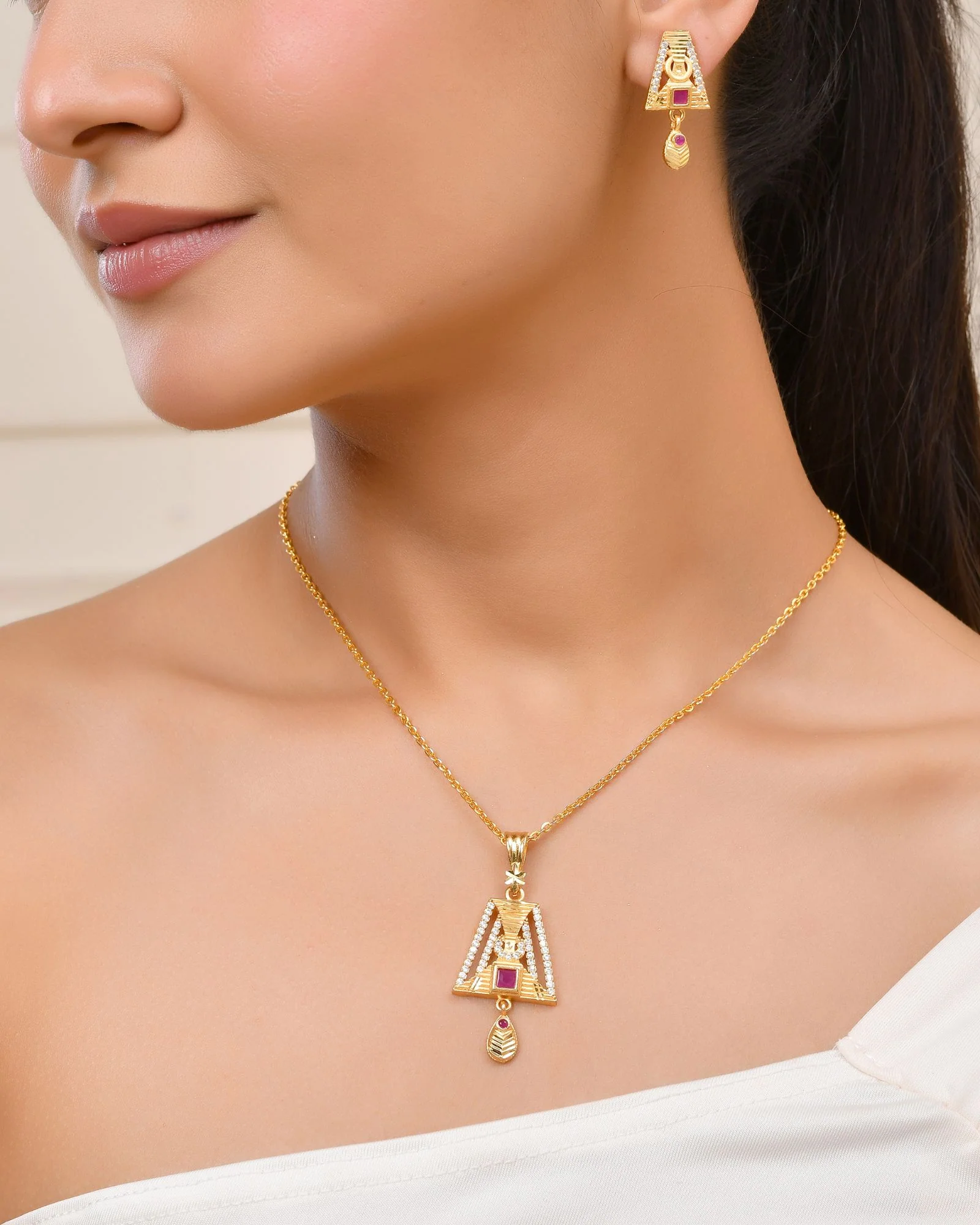 Jewels Nest Gold-Plated Geometric Pendant Necklace Set With Stone Stud Earrings For Women - Image 5