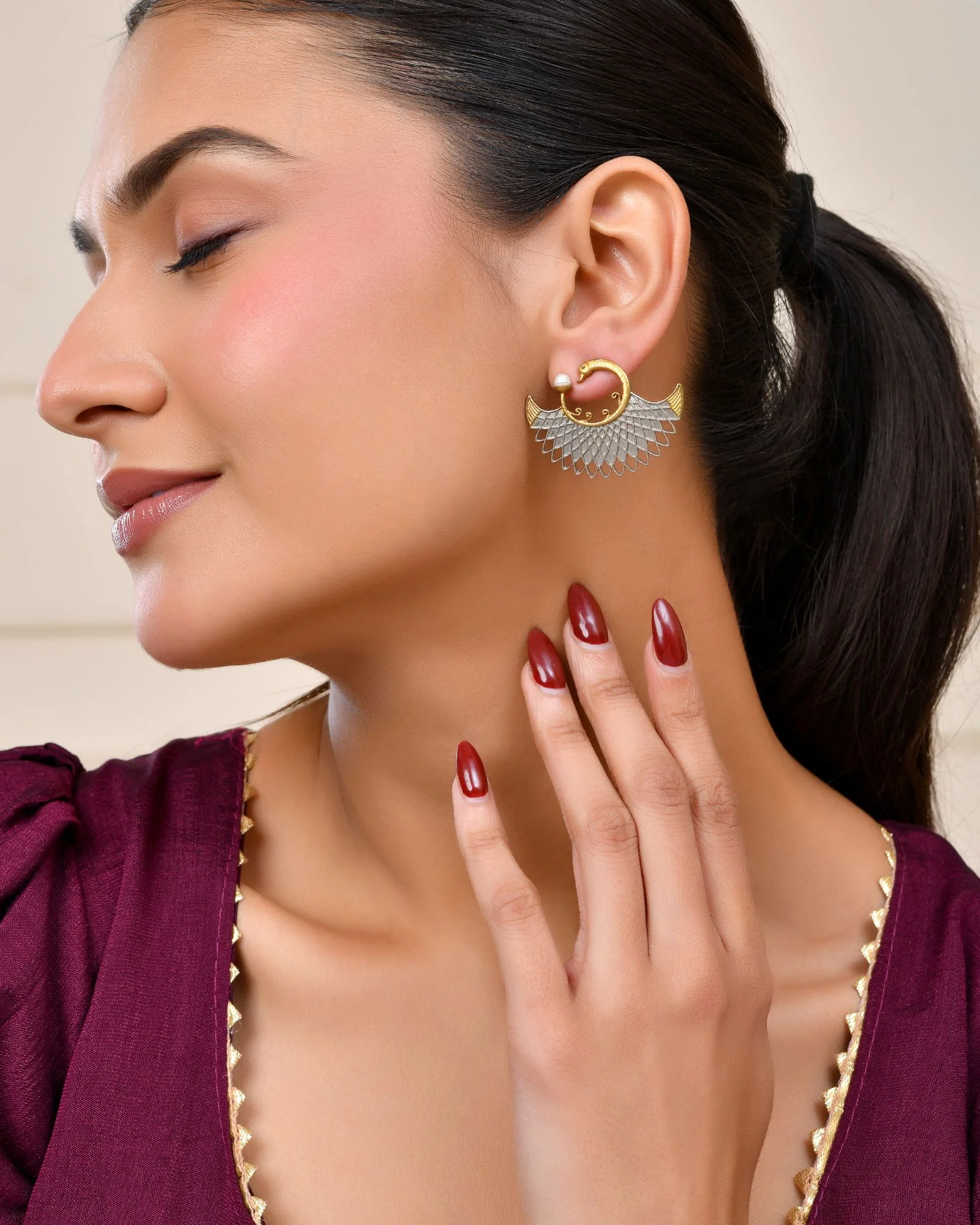 Jewels Nest Gold-Tone Dual Finish Fan Motif Stud Earrings For Women - Image 2