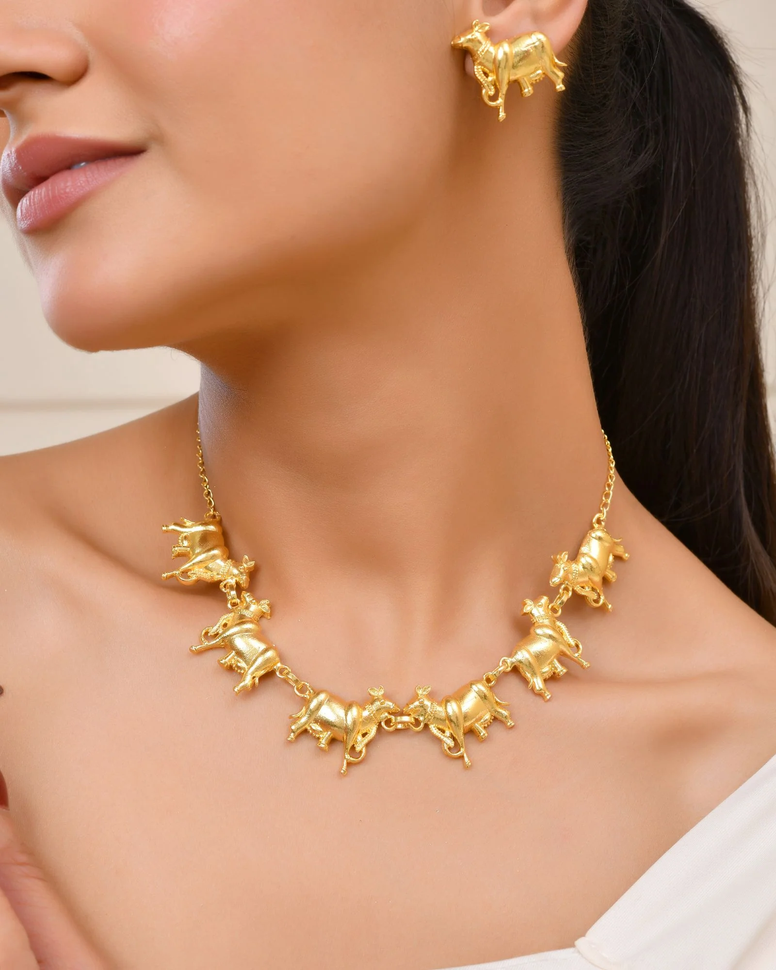 Jewels Nest Gold-Tone Elephant Motif Necklace & Stud Earrings Set For Women | Animal Theme Statement Jewellery - Image 3