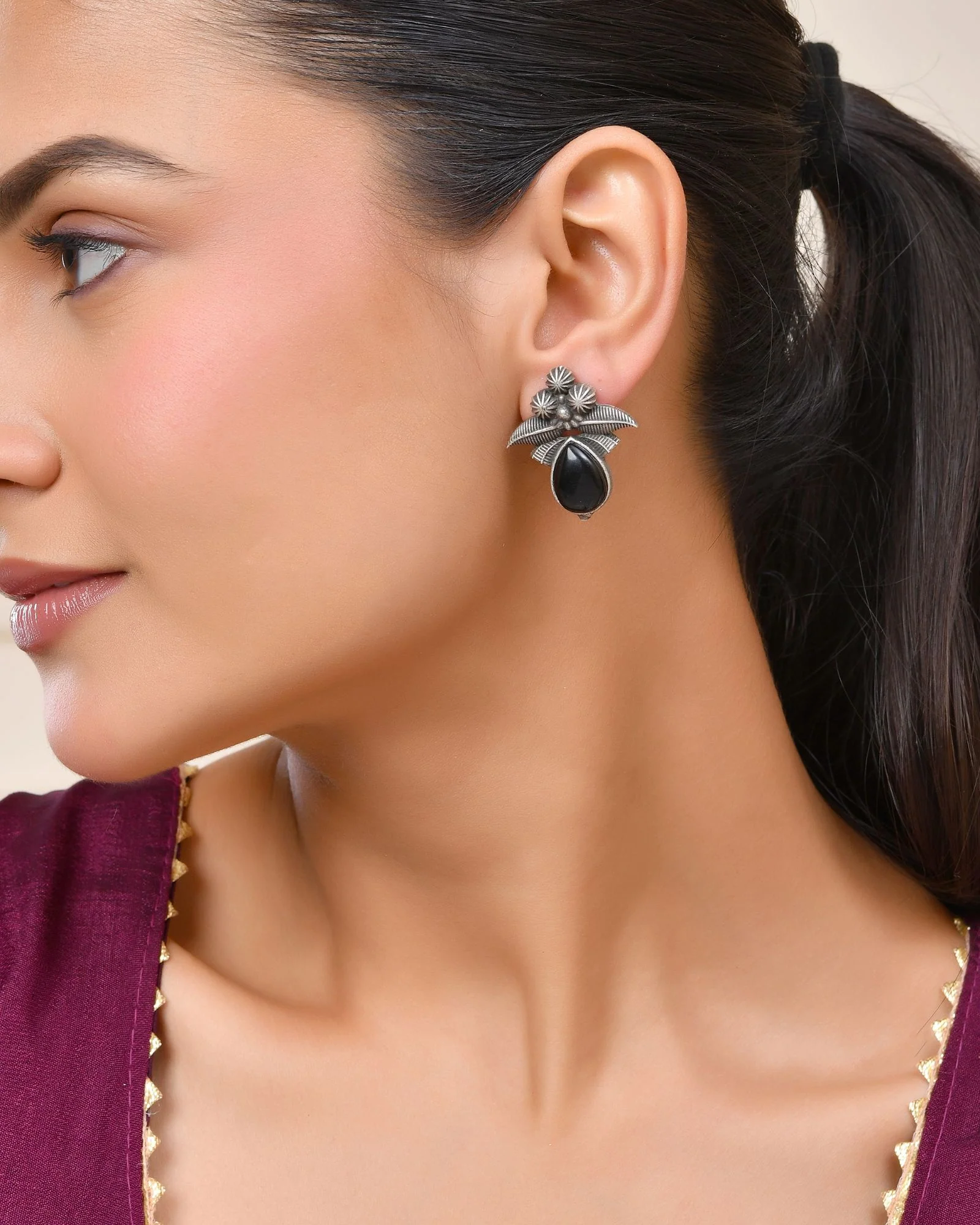 Jewels Nest Oxidised Silver Black Stone Floral Stud Earrings For Women - Image 4