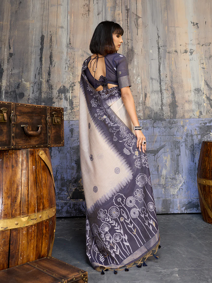 Monjolika Fashion Cotton Blend Cream & Navy Blue Saree - Image 4