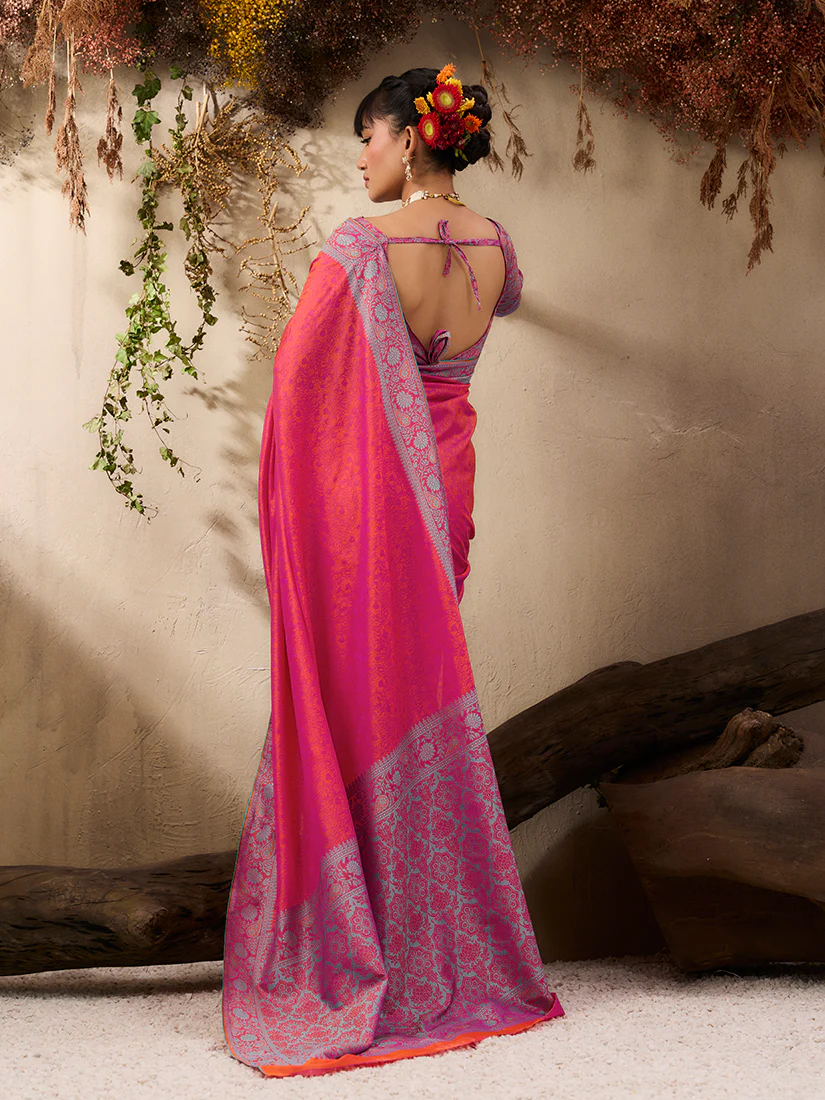 Monjolika Fashion Salmon woven Kanjivaram Silk Blend Saree - Image 3