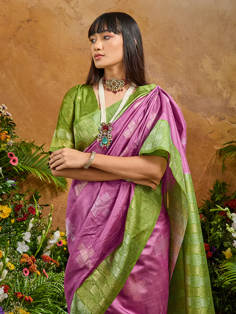 Monjolika Fashion Woven Work Silk Blend Lilac Saree - Image 4