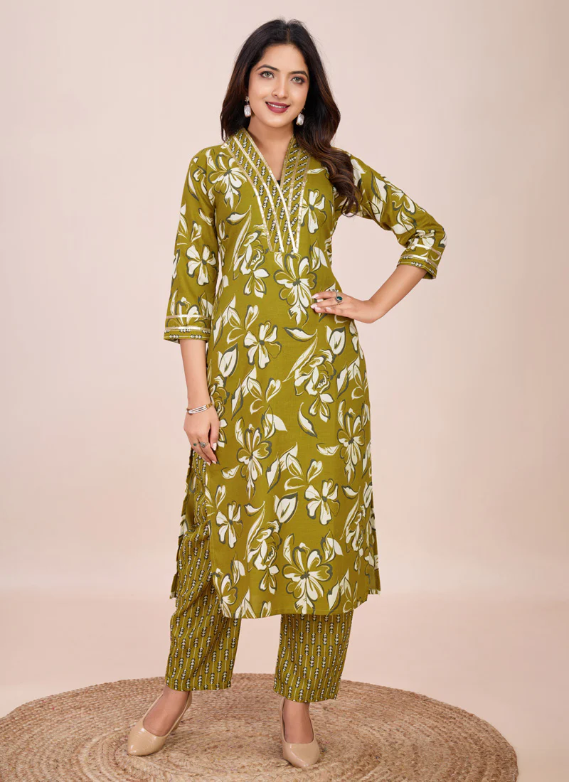 Prazu Fashion Mahendi Printed Cotton Blend Kurta Pant Set