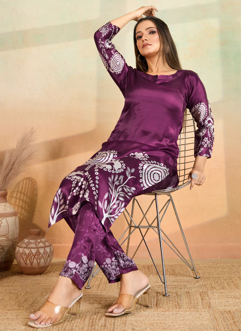 Prazu Fashion Purple Printed Cotton Reyon Kurta Pant Set - Image 3