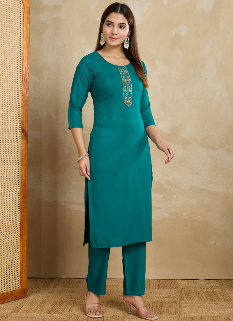 Prazu Fashion Rama Printed Cotton Blend Kurta Pant Set - Image 2